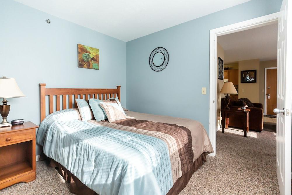 Quality Inn & Suites Gorham Riverside