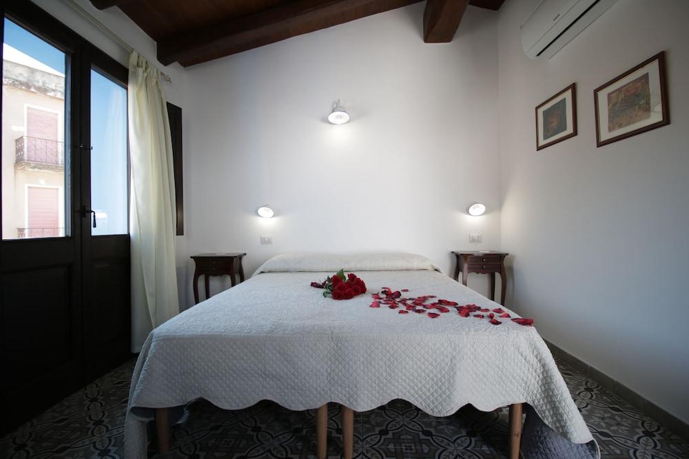 Ghivine Albergo Diffuso