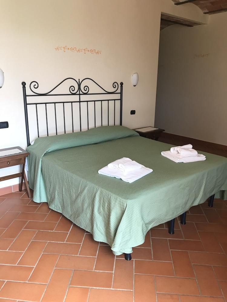 Agriturismo La Tabaccaia