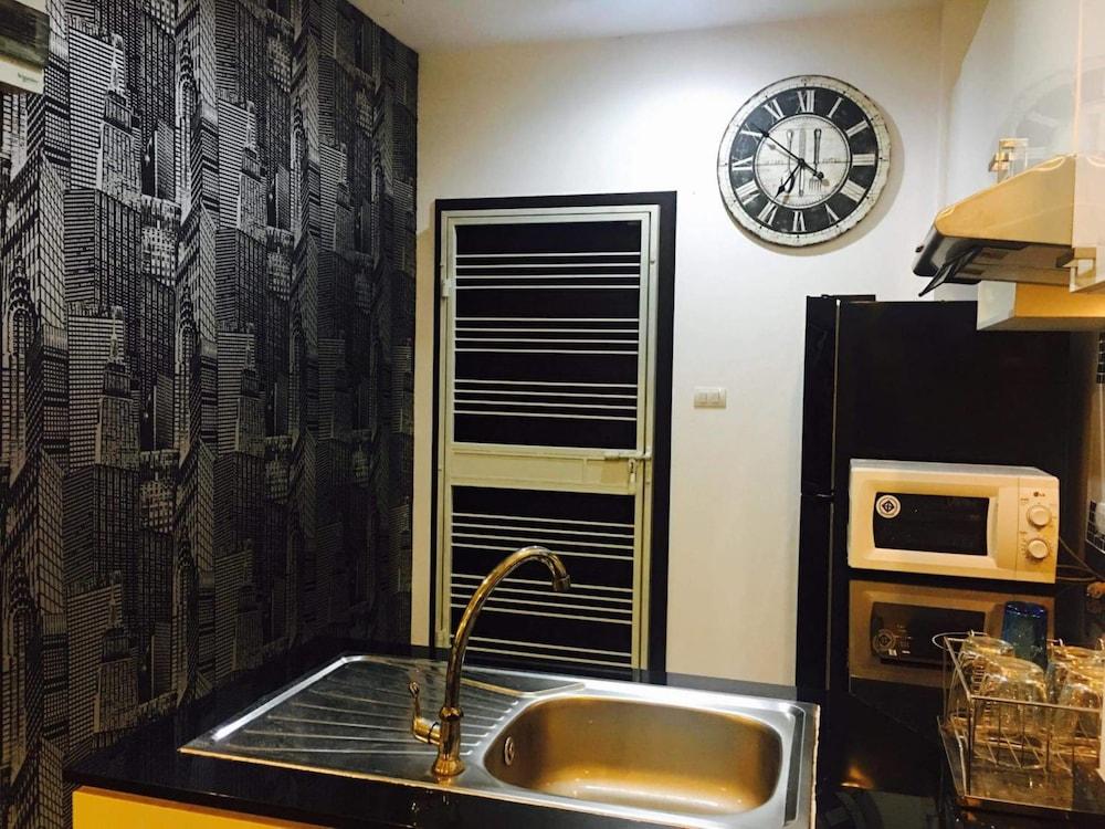 Casa D Pool Huahin 1