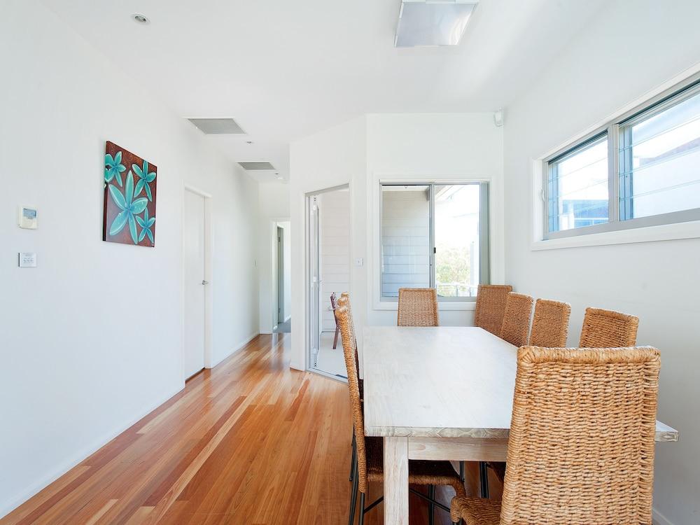 Casa al Mare at Fingal Bay