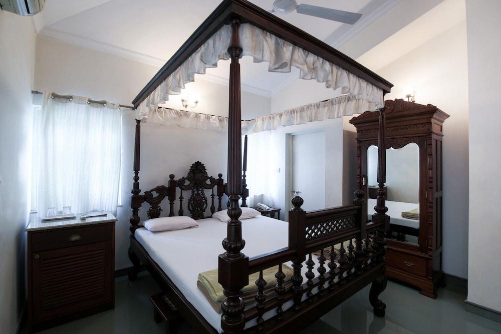 GuestHouser 3 BHK Villa 5c00