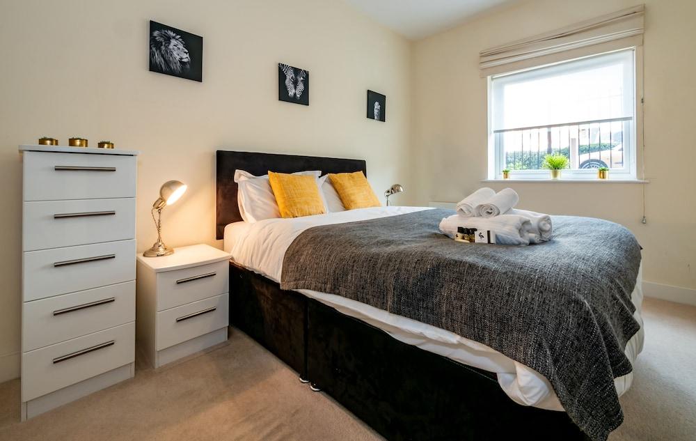 Heron House Apartment