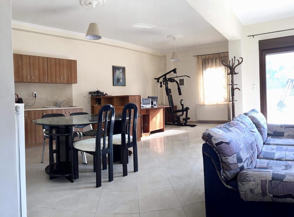 Mountain View Apartment