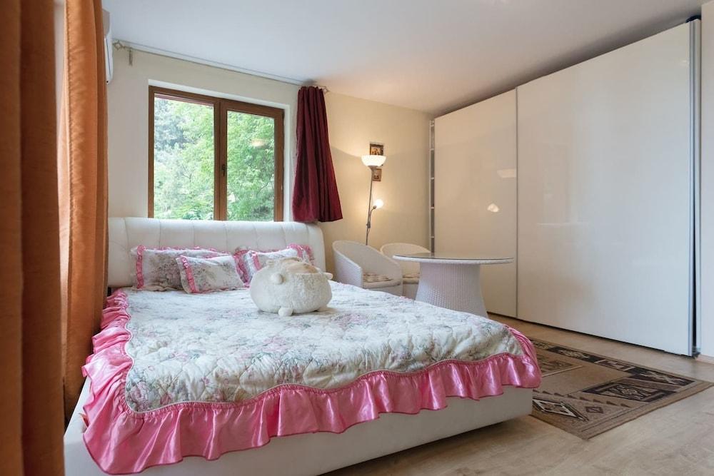 Beach Studio with Sea View