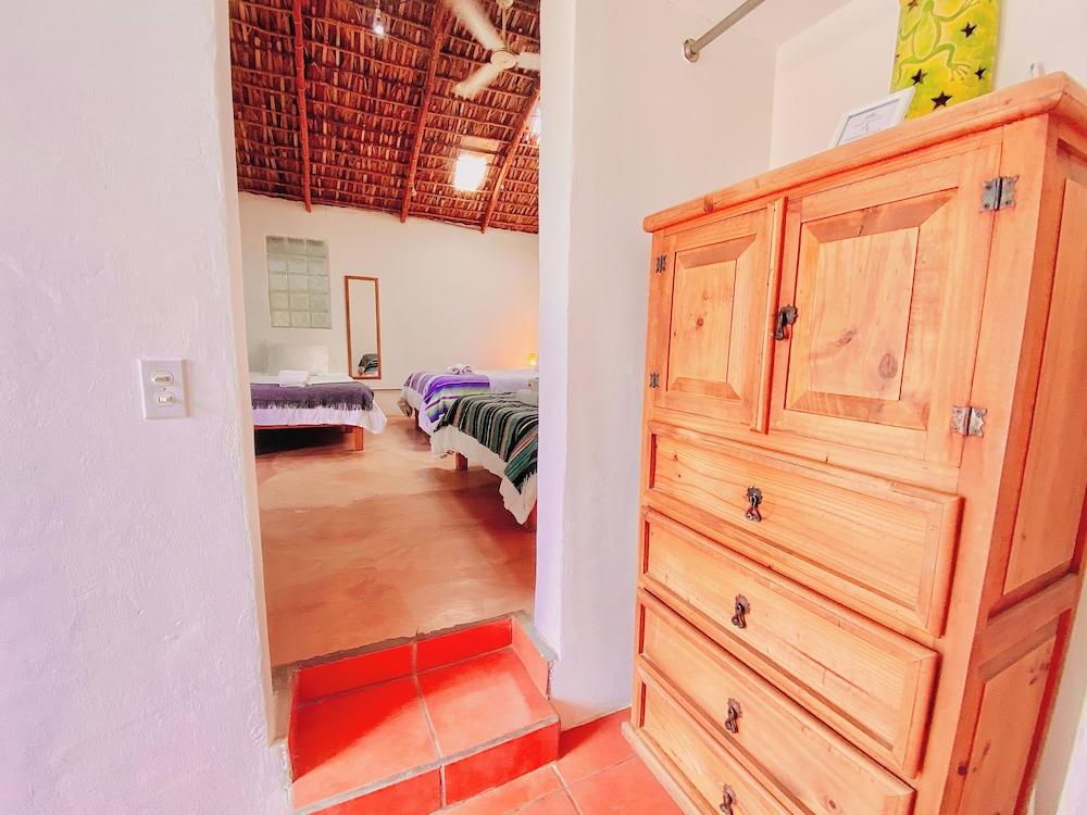 Perro Surfero Hotel Boutique - Todos Santos, BCS