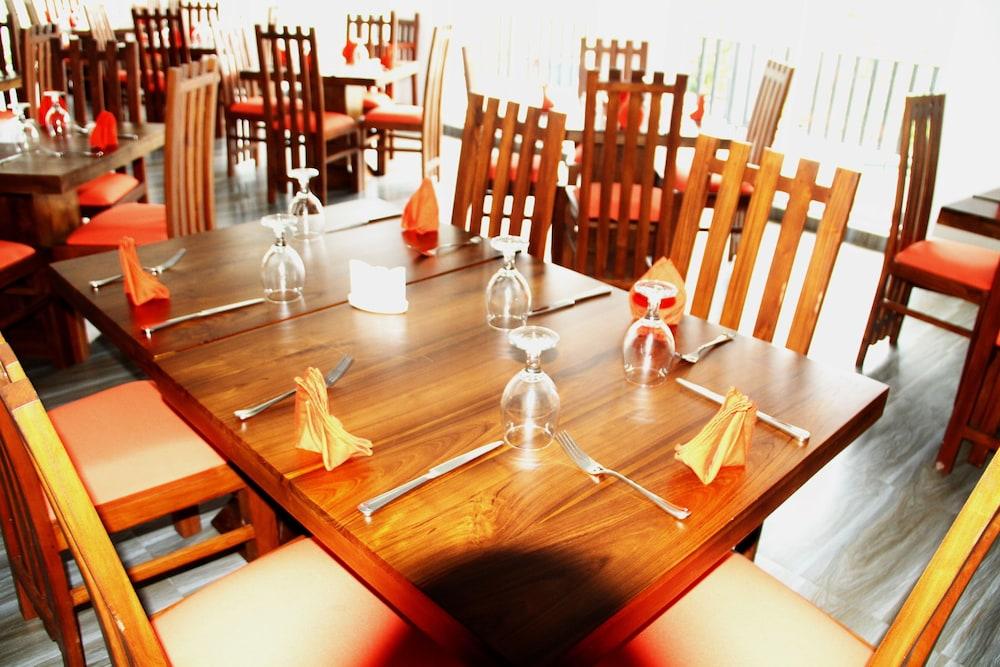 Homewood Luxury Apartment