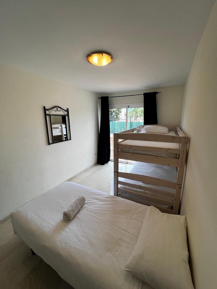 Elegant Palm Mar Apartment