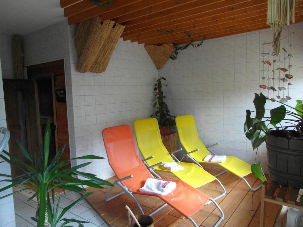 Landhotel BurgenBlick