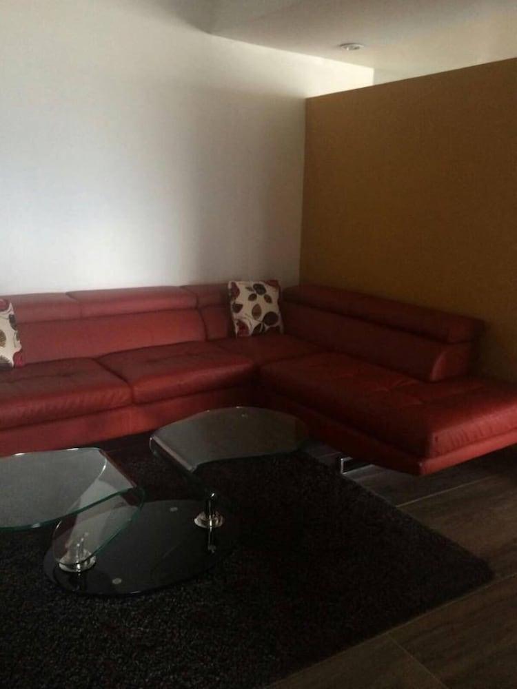 Genial Departamento en Bosque Real