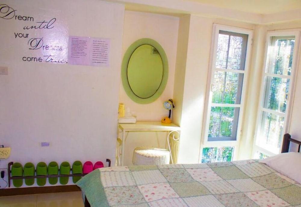 Cottages at Hill Resort