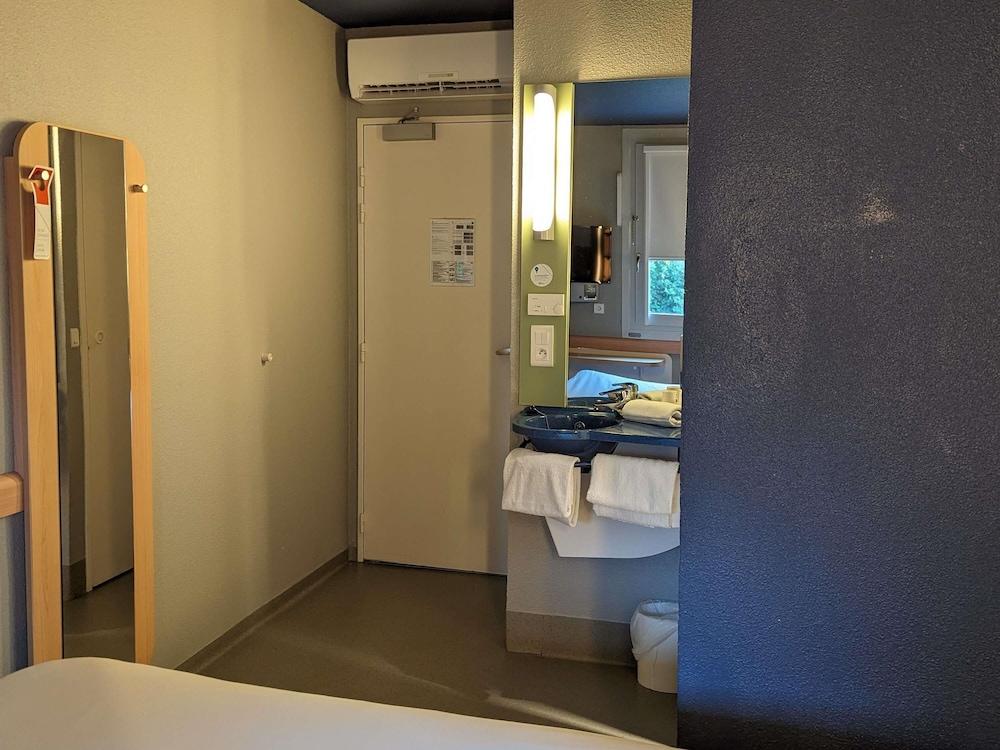 ibis budget Saint-Omer Centre