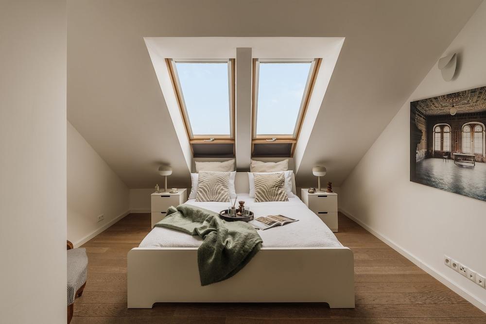 Penthouse Skyline - LoftAffair