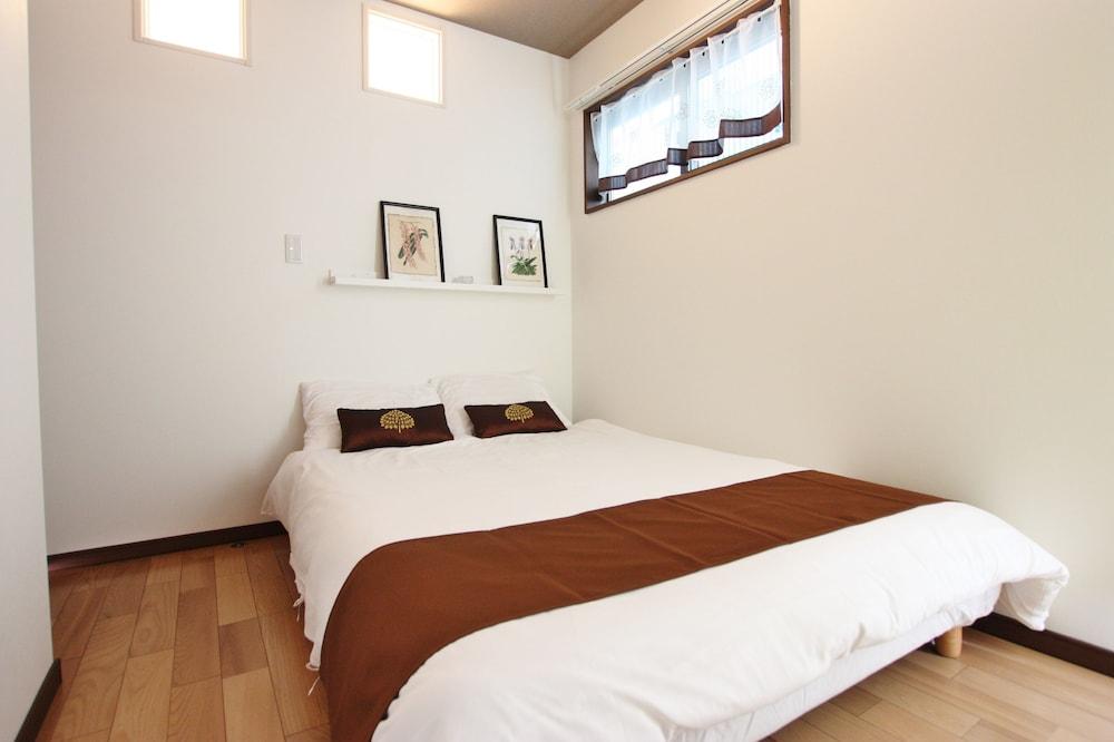 Forest Terrace Tenjin Minami