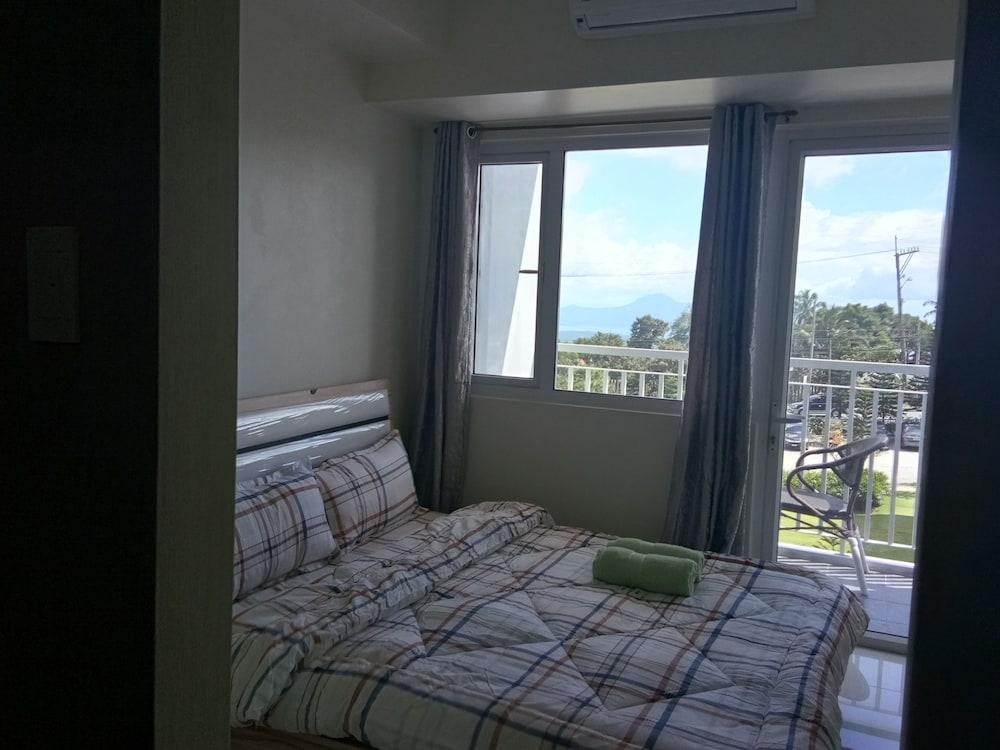 Wind Residences by SMCo