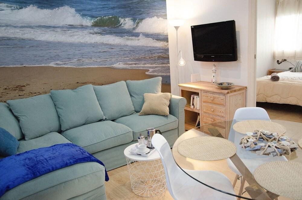 Oscar Apartments Sol