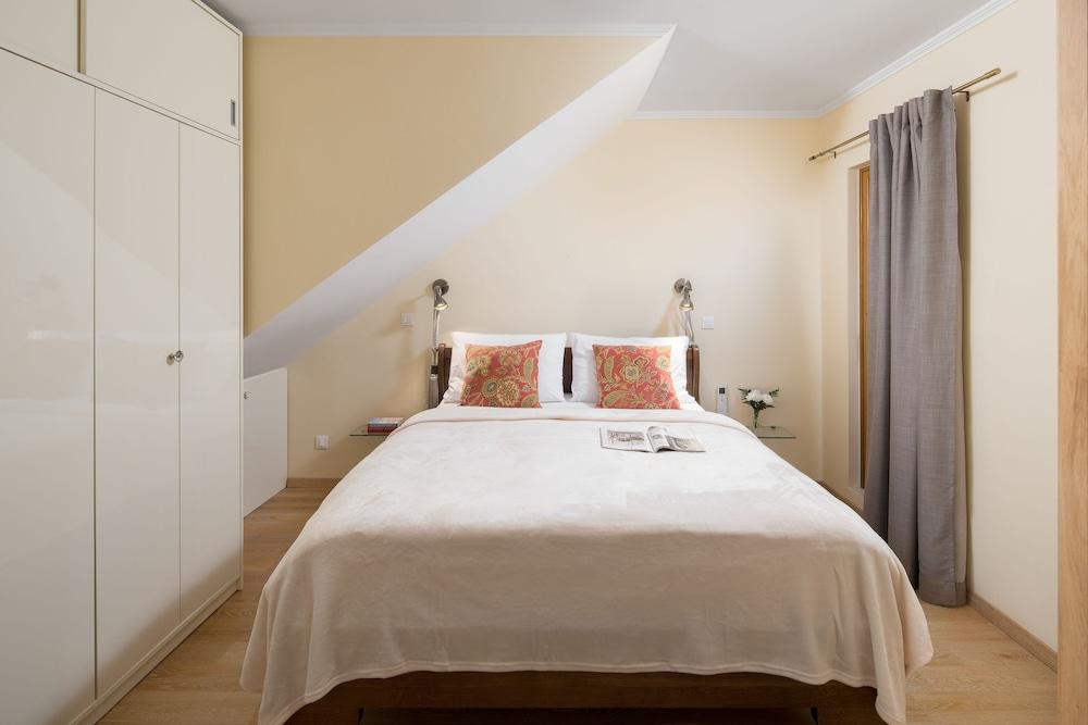 Valdibora Seaview Residence