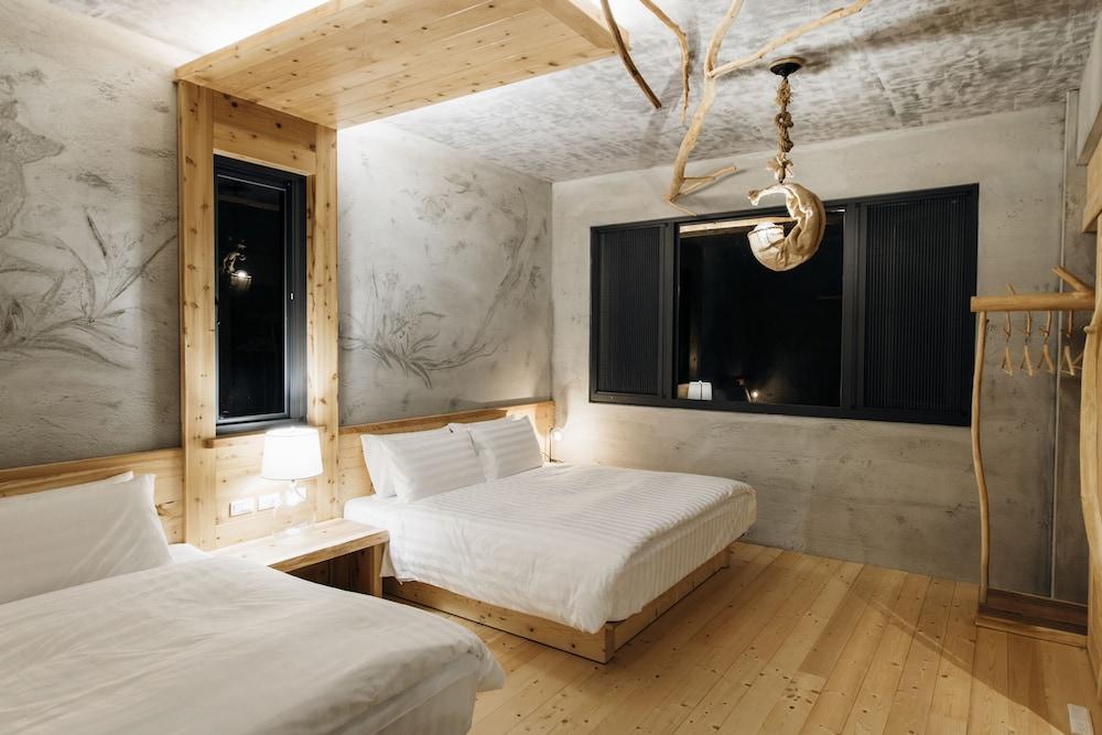 Sun Moon Lake Residence 8