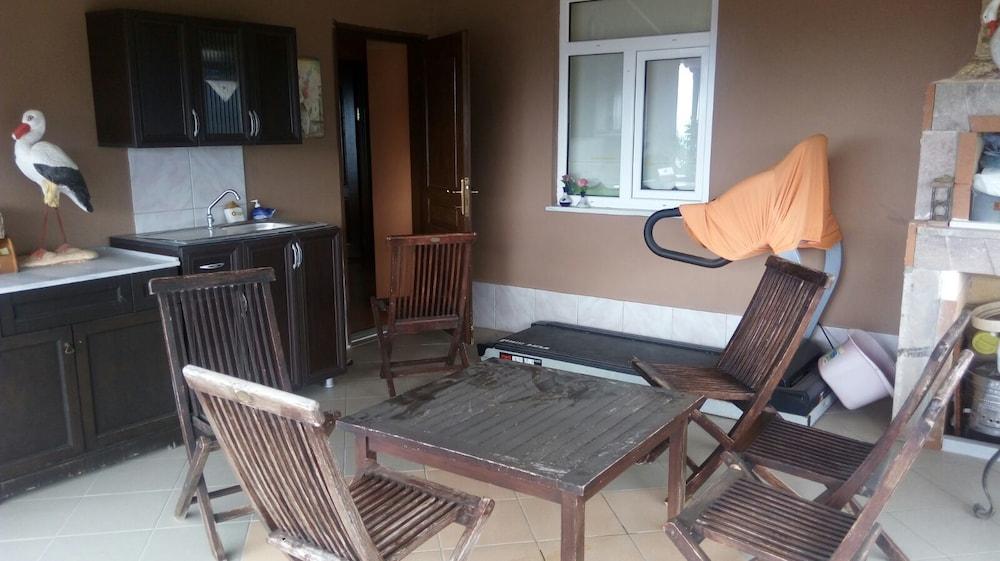 Karabina Villa Apart