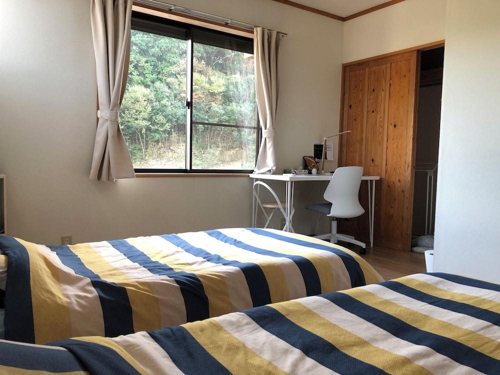 Share Creative&Bed 'adonoan'