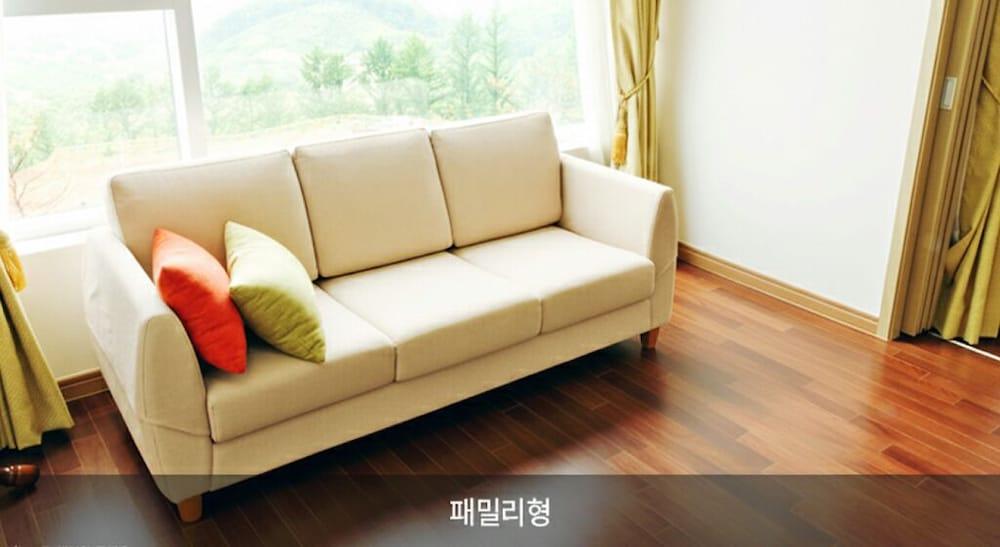 Mungyeong Saejae Resort