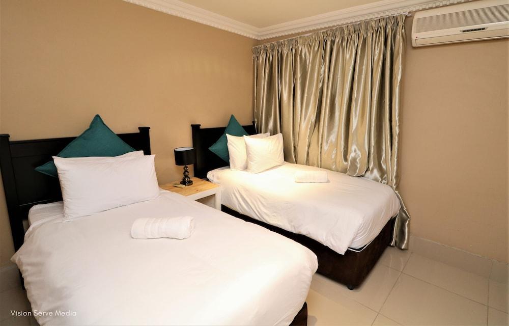 1 Bedroom Luxury Apartment