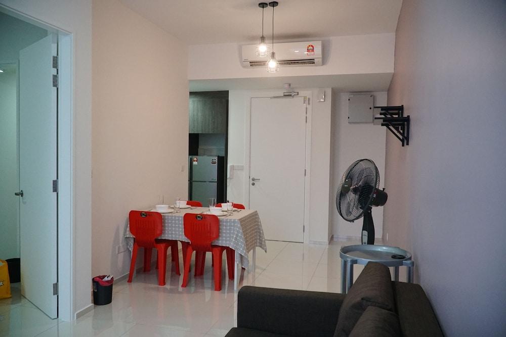 Homestay In The Heart of Kuala Lumpur at The Robertson KL