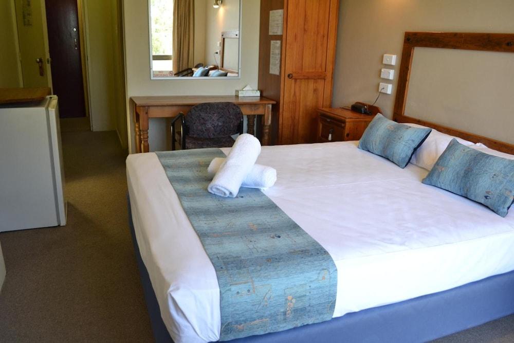 Rockhampton Riverside Central Hotel