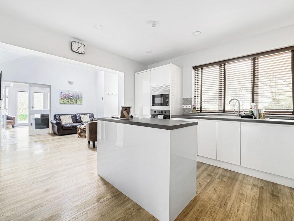 Hazel - Woodland Cottages