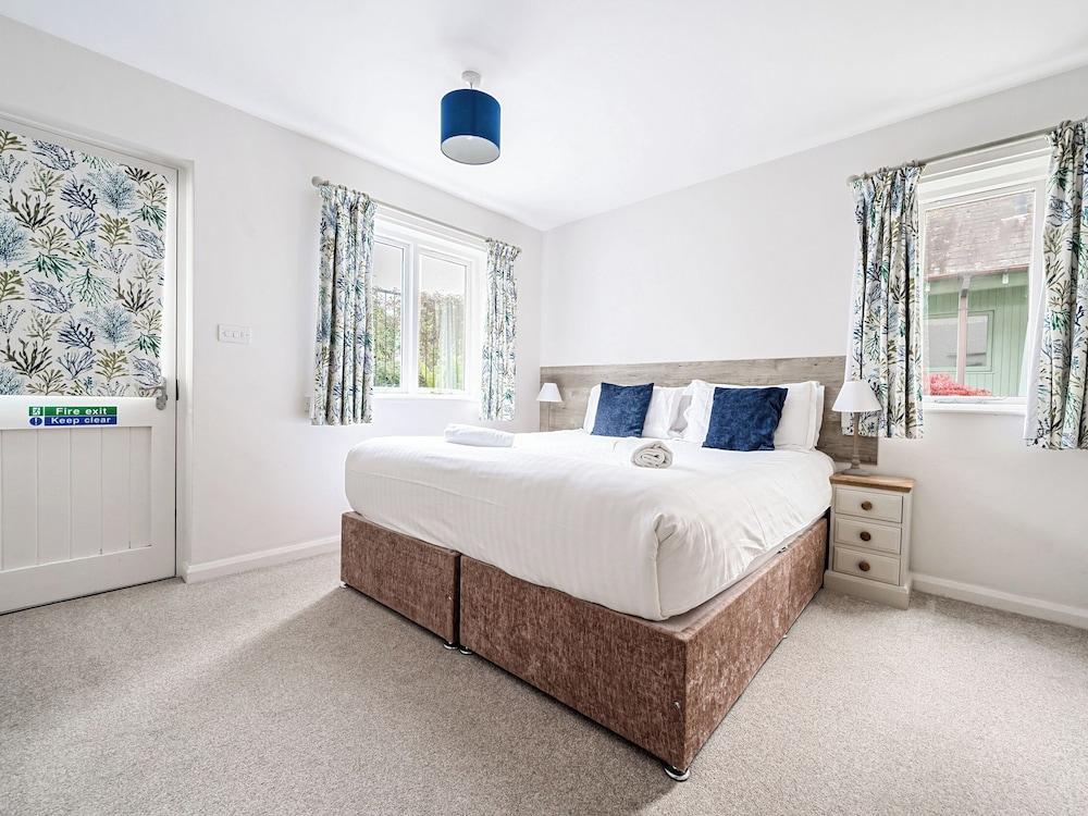 Hazel - Woodland Cottages