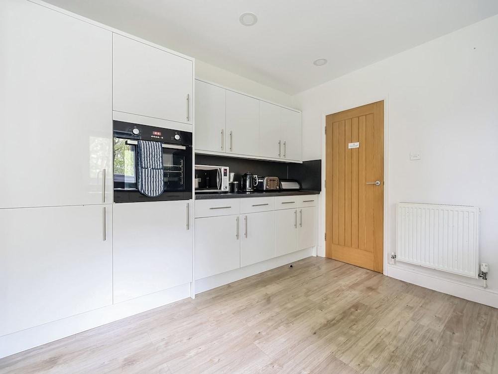 Elm - Woodland Cottages