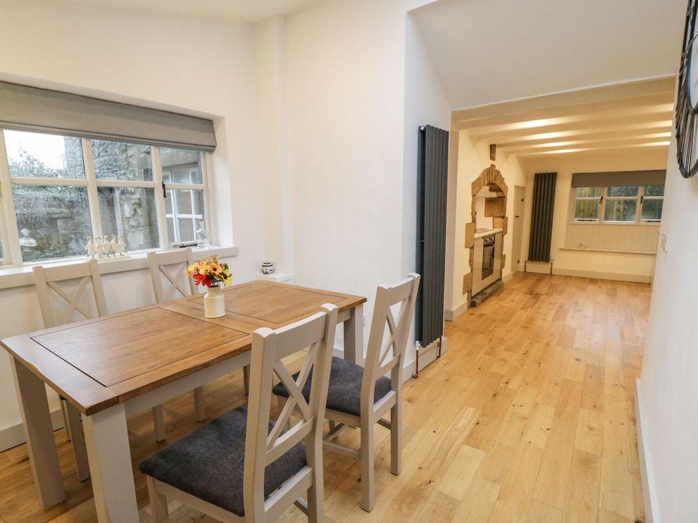 Green Smithy Cottage