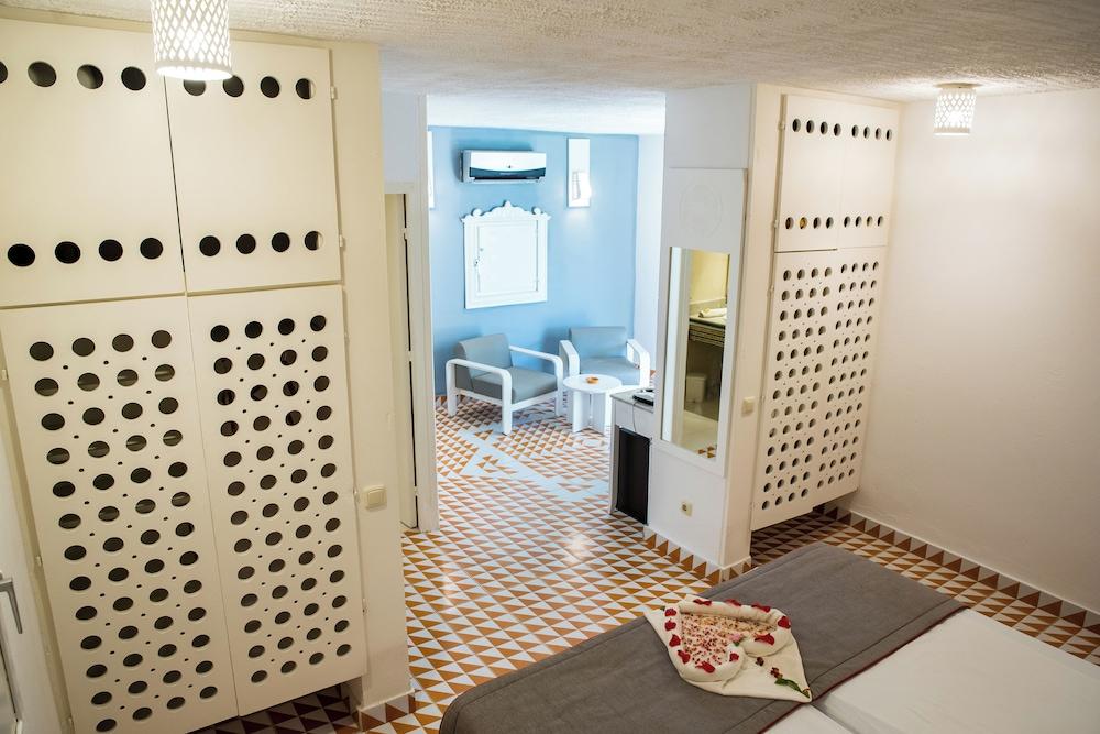 Shems Holiday Village & Aquapark