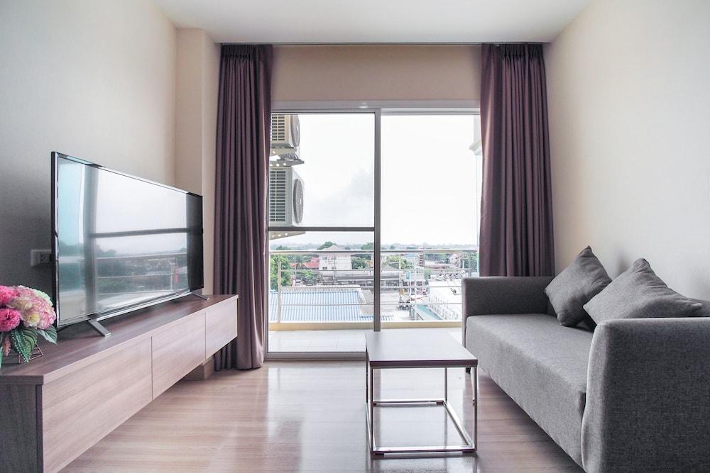 Sriracha Biz Residence