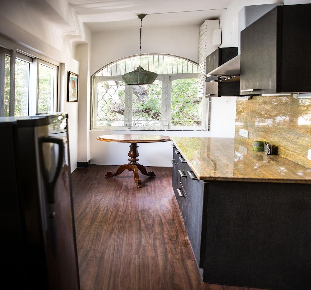 Ikhaya Artisanal Boutique House