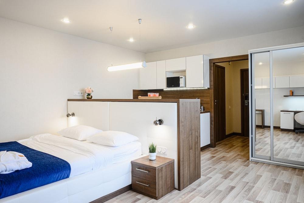 Apart-hotel YE'S  Hoshimina