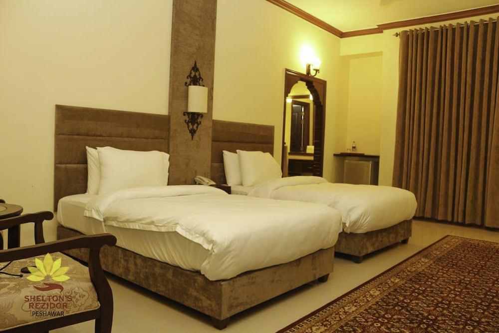 Shelton's Rezidor Peshawer