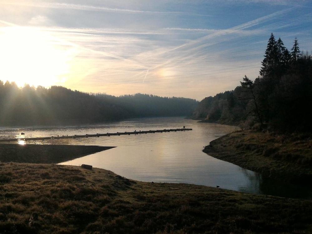 Gite lac de Vouglans