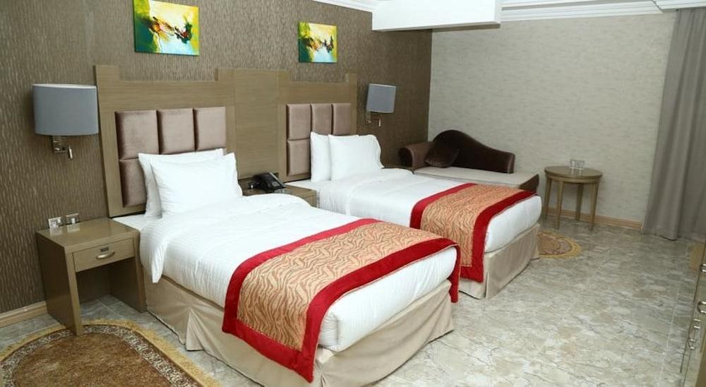 Sun and Sands Plaza Hotel