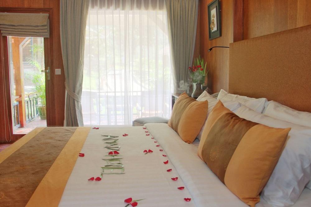 My Hpa-An Residence by Amata