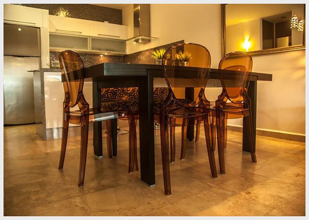 DOCA 202 by Tripintravel