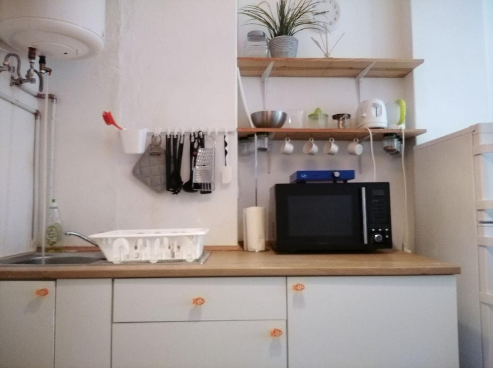 Boomerang Serviced Apartment's