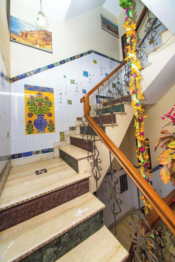 Hotel Moon Light Palace Jaipur