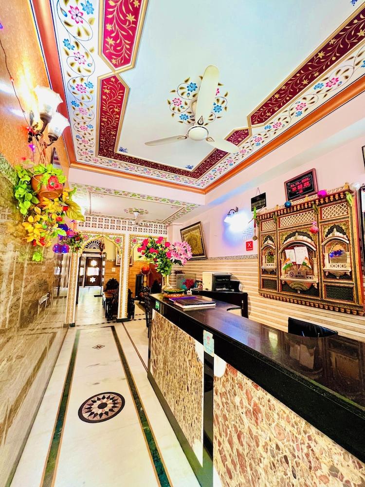 Hotel Moon Light Palace Jaipur
