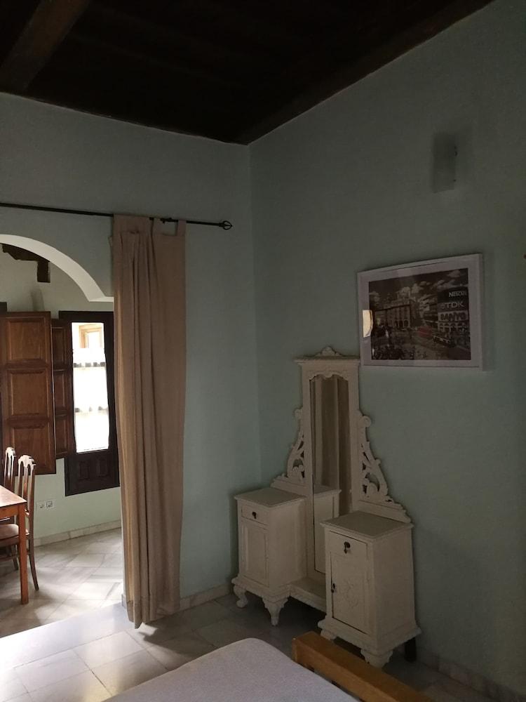 Vista Alhambra Apartamentos