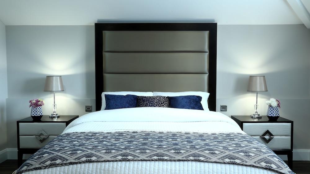 Glass Island Boutique Luxury B&B