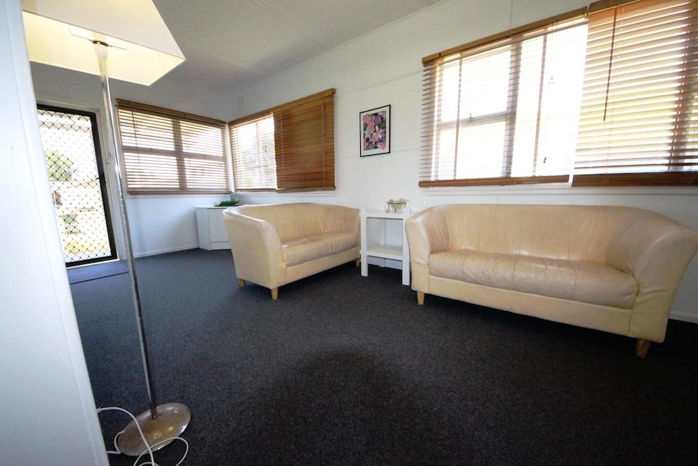 Bonnydoon at Hat Head