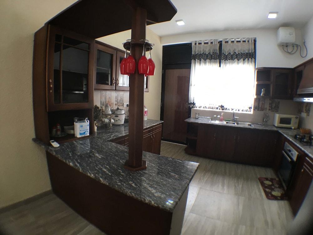 Royal Mansion Luxury Villa