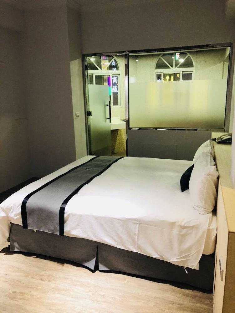 Ho Young Hotspring Hotel