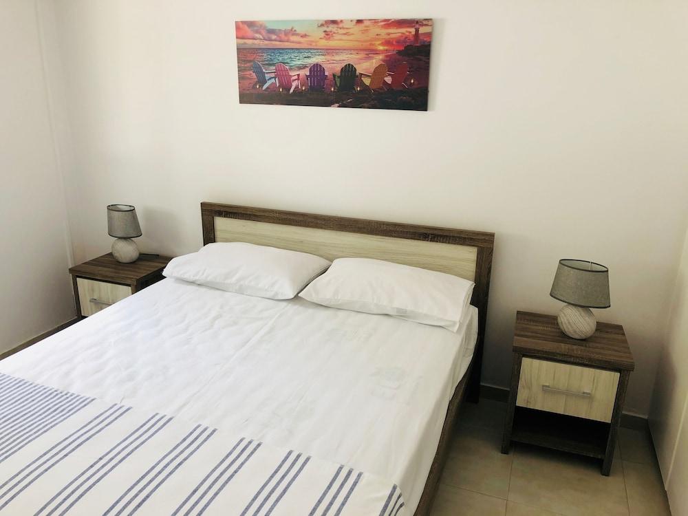 Long Beach Gardens 1